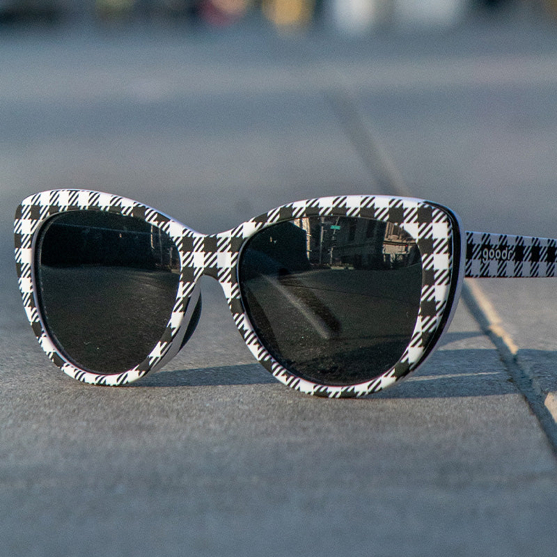 Gingham ist sooo Last Season-Die Laufstege-RUN goodr-4-goodr Sonnenbrillen